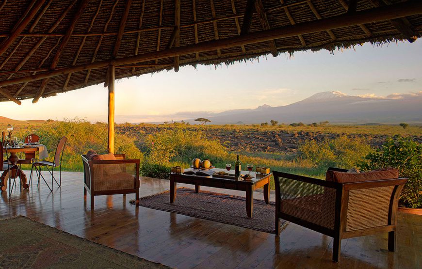 7 NIGHTS / 8 DAYS AMBOSELI AND MARA PLAINS SAFARI (GOLD ECO RATED)